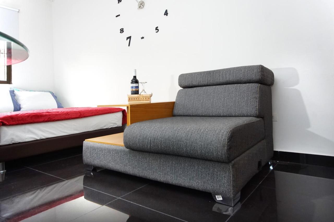 Apartaestudio Gran Ubicacion Y Aire Acondicionado Cali Luaran gambar